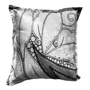 the-leafy-circle-black-and-white-limited-sale-scatter-cushion
